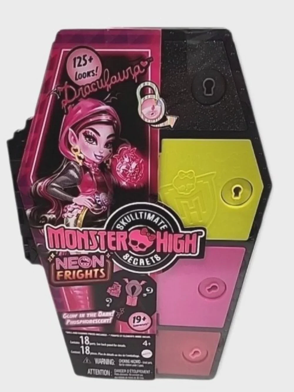 Monster High Skulltimate Secrets Neon Frights Draculaura Fashion Doll